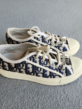 Christian Dior Canvas Oblique Walk'N'Dior Low Top Sneakers Size 37 EU/ 7 US/ 4UK